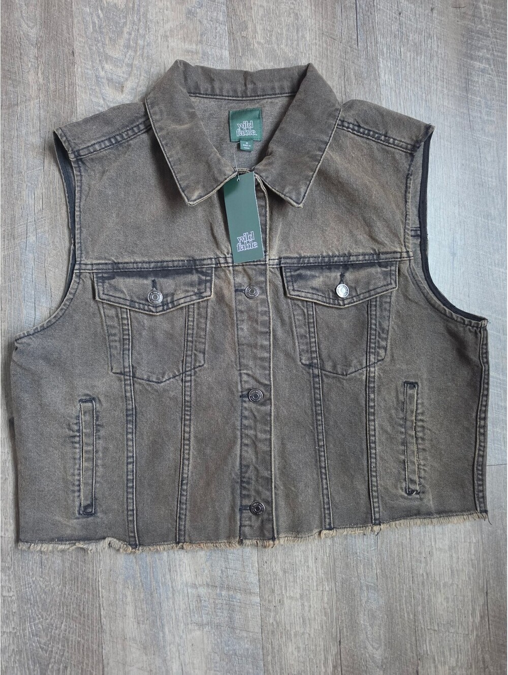 Wild Fable Women's Sleeveless Denim Vest Size M